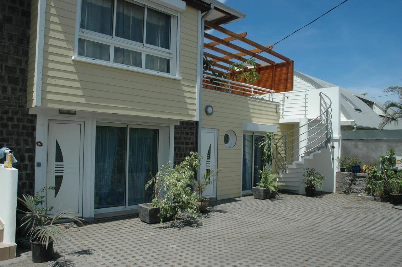 T2D Lagon Austral "Terrasse Du Lagon" Saint Pierre Exterior photo